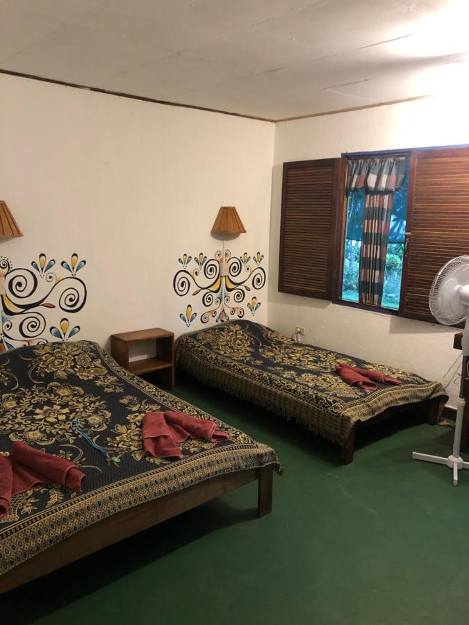 El Pargo Feliz Hotel มอนเตซูมา ภายนอก รูปภาพ